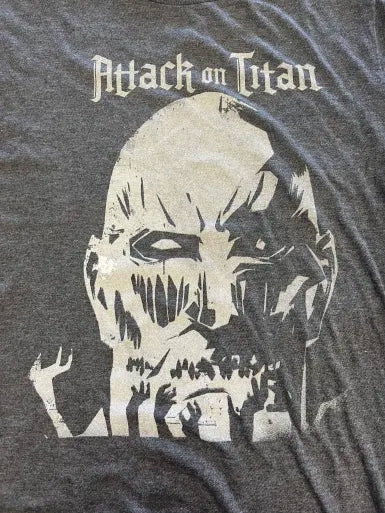 ATTACK ON TITAN - Colossal Titan Men's Charcoal Heather Tee